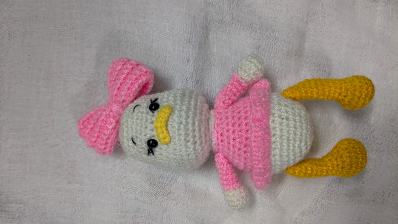 Sleepy Duckling Amigurumi