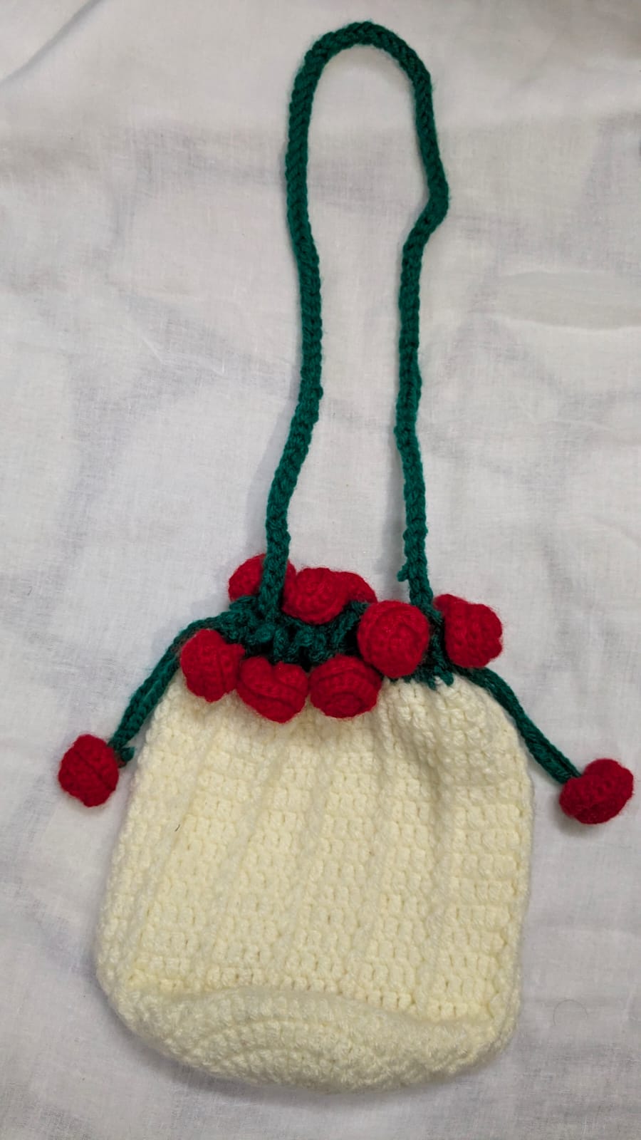 Berry Vine Drawstring Pouch